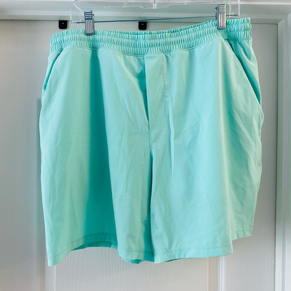 Lululemon Pace Breaker 7” lined